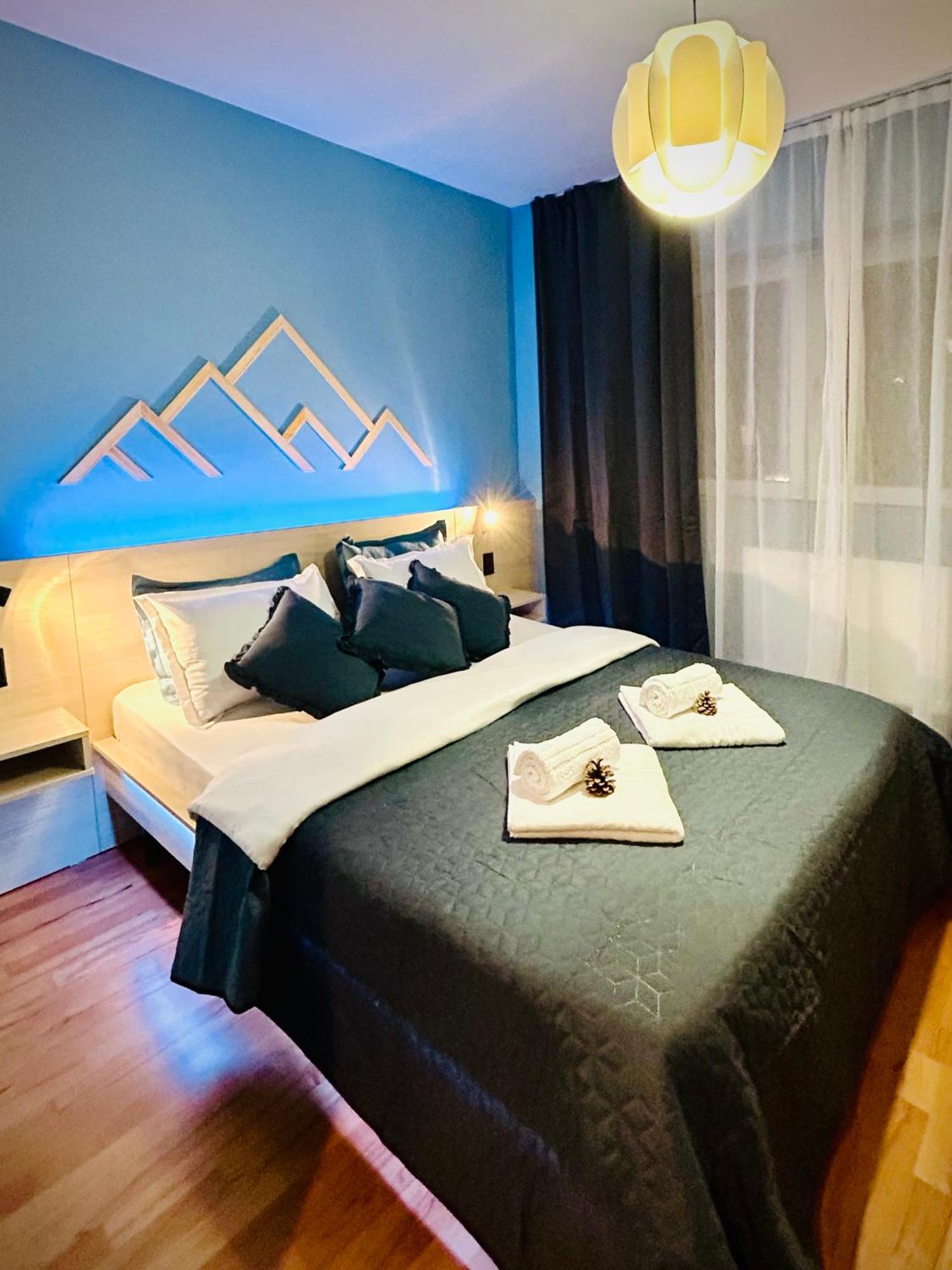 Blue Mountain Residence Braşov Buitenkant foto