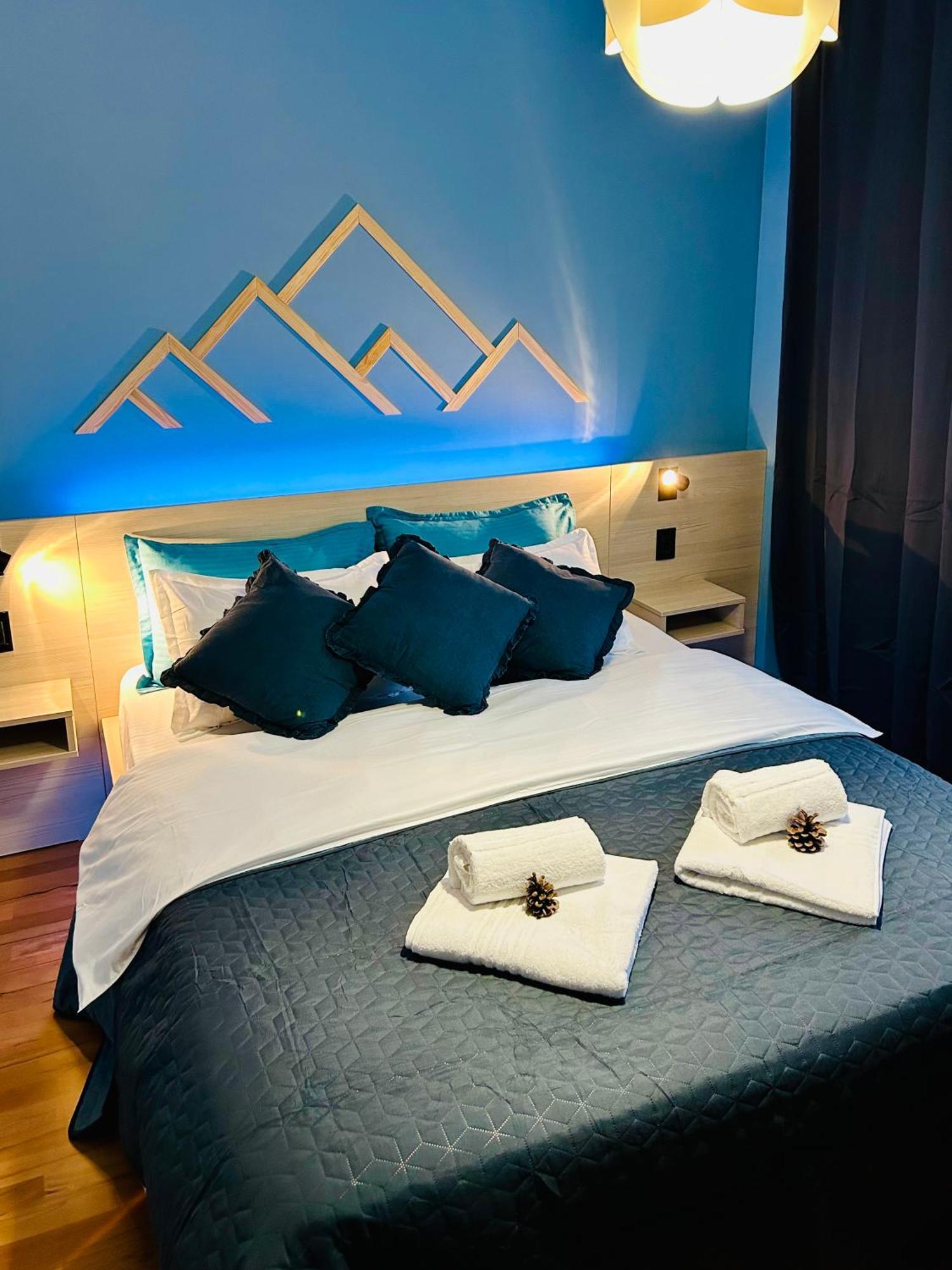 Blue Mountain Residence Braşov Buitenkant foto