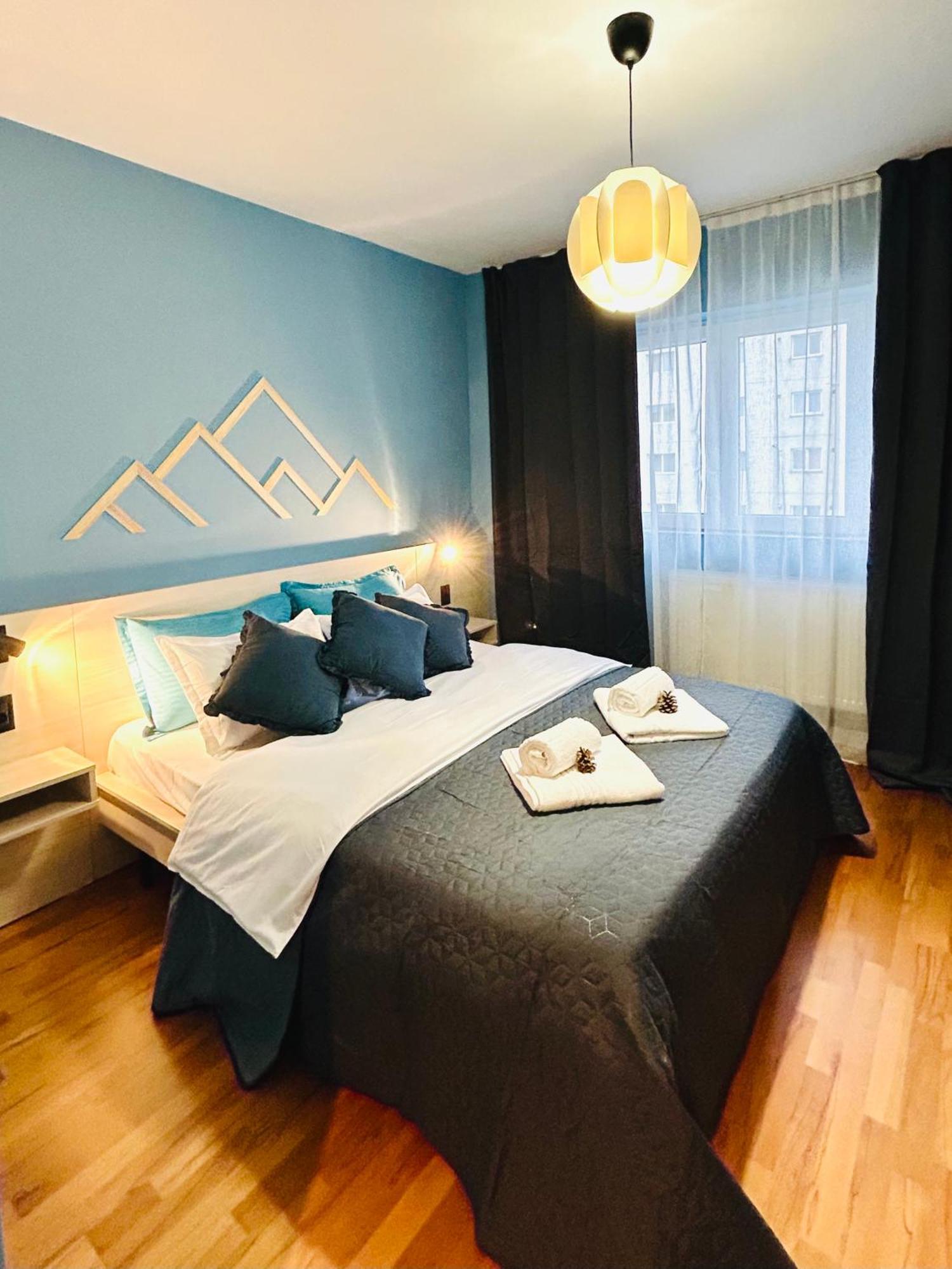 Blue Mountain Residence Braşov Kamer foto